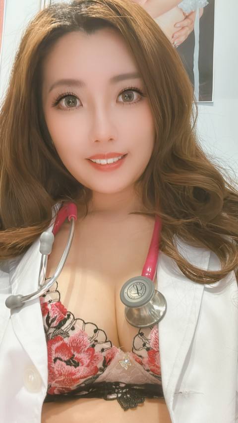 台湾のAV女優、キキです私の日常写真集です