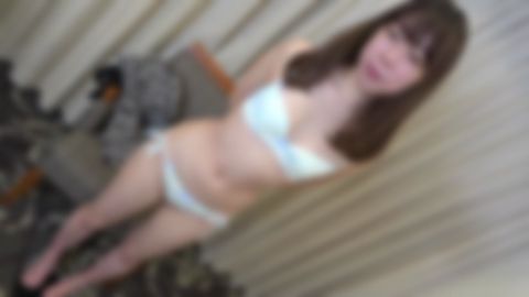 早○田大学を卒業した**学校の数学教師。色白でスレンダーな女教師が久しぶりのセックスで青春を取り戻す。快感に溺れて喘ぎまくり「中は絶対ダメだよ…」と懇願されるもこっそり中出して妊娠確定。