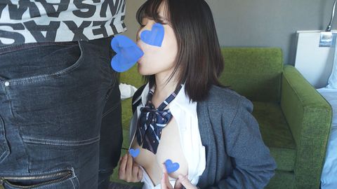 【無】枕がバレて首になった元・地下アイドルが、窓に貼り付けたディルドで腰振り羞恥の同人AVデビュー。逆流中出し精*を塗りたくったチンポを再挿入されウッカリ絶頂