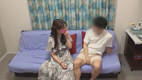 セフレ5人をローテしても満たされない性欲過多なキレカワ新米ナースと生ハメ【完全顔出し】