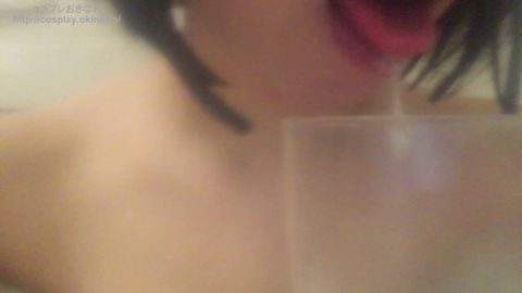 【唇・口・舌・唾フェチ】**ヤンキー女王様の唾たらし****[Ｍ男にご褒美]