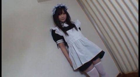 メイド喫茶で働く素人*ちゃんをお金を渡してフェラしてくれた☆彡