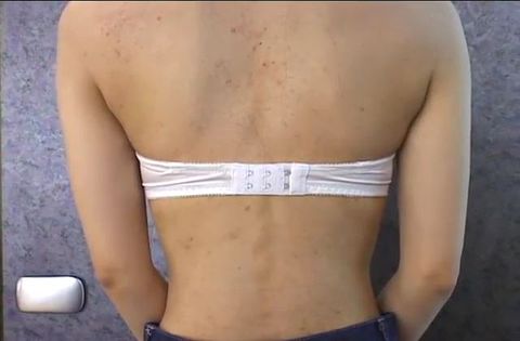 【下着フェチ】貧乳ブラジャー肩ひも無しに興奮