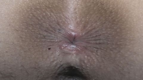 [激カワ**アイドル候補生]オマンコくっぱぁ～マン汁でテカテカしてる膣穴やヒクヒクする尻穴を自らおっぴろげ！激近でじっくり堪能してください。