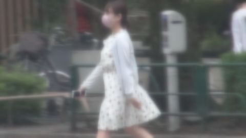 突然ですが、抜いてもらえませんか？「サクッと車内で抜いてくれた、清楚系ショップ店員」フェラする女 010
