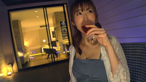 【巨乳Ｉcupセレブ妻】マッスル vs セレブ妻　スライム美乳の美女妻を筋肉チンポでハメ堕とす！正常位Ｍ字の完全に*宮種付け受け入れで 中出しされて脳みそ昇天妻 個撮ＳＥＸ【マッチングアプリ罠】