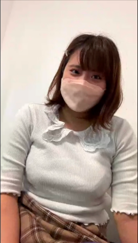 【ビデオ通話】Hカップ爆乳大** 夏来・爆乳をいじりながらバイブオナニー！