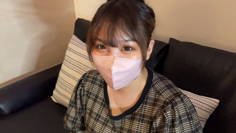 初々しい巨乳カフェ店員の丸吞みスローフェラ続。ザーメン耐性高めな彼女にうがいごっくんをさせる