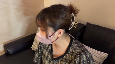 初々しい巨乳カフェ店員の丸吞みスローフェラ続。ザーメン耐性高めな彼女にうがいごっくんをさせる