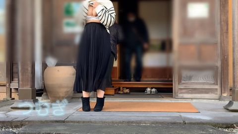 [個人撮影]ごはんやさんで露出チャレンジ！、、、ショッピングモールで知らない人の前で、、、。