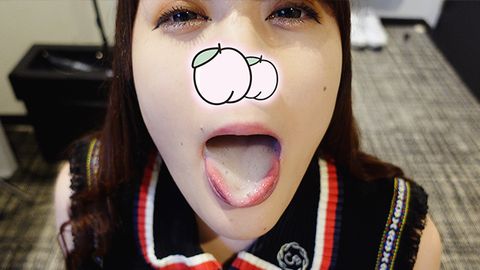 【即尺セット】玄関を開けたらすぐに臭いちんこを仁王立ちフェラ！我慢できなくて大量口内射精でフィニッシュ...