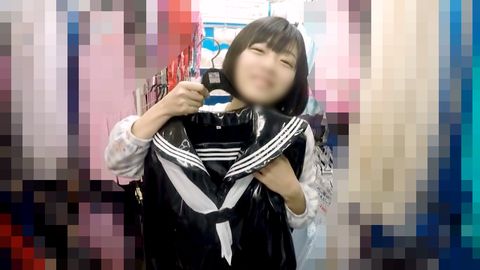 【年齢不詳の**痴女】沙奈(さな)②天然キャラの****ッ*がスケセラのドエロコスで更衣室ファック。こんなトコで!? と困った顔で肉棒パックン、ツルペタまんこをグッショリ濡らして腰フリフリ。【特典有】
