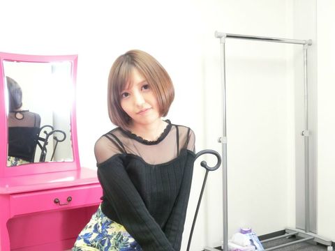 元AV女優の小西レナちゃん『プライベートヌード写真集352枚』(ZIP特典有)