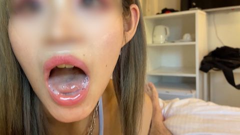 【個撮】22歳モデルは渋谷1◯9店員！しょっぱい精*もガン飲みしてくれるフェラと乳首舐めとアナル舐めのマイスター【完全顔出し】