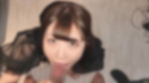 スレンダーでゆるふわな21歳女子大生。授業終わりに即フェラごっくん。強烈な上目遣いフェラ※レビュー特典は4K高画質