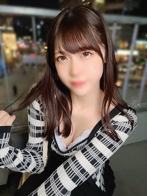 ※今だけ2480⇒496PT※【激シコ・かわいさ反則級】坂道系くろかみ天然むすめ・あかり20歳 いちいちエロカワ 天使の笑顔で「ちんちん入れたい」生挿入で膣イキ＆中出し