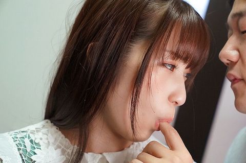 放課後はここに来てオジサンに弄ばれています…。 真白みのり