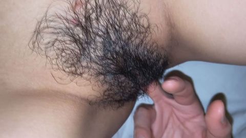 【個人】童貞相手に生理的拒絶…ホテルで他人棒に中出しされる友人の奥さん。