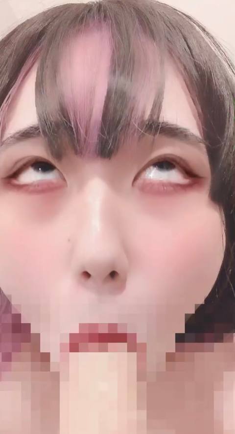 ごっくん計5発。コンカフェ嬢をお金の*を使い中年男のチンポで服従させ玩具にして遊ぶ。