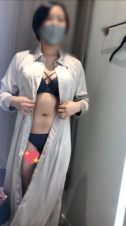 【再販】【顔射】おしゃれな看護師さんと更衣室でえちえち→ホテルで顔射