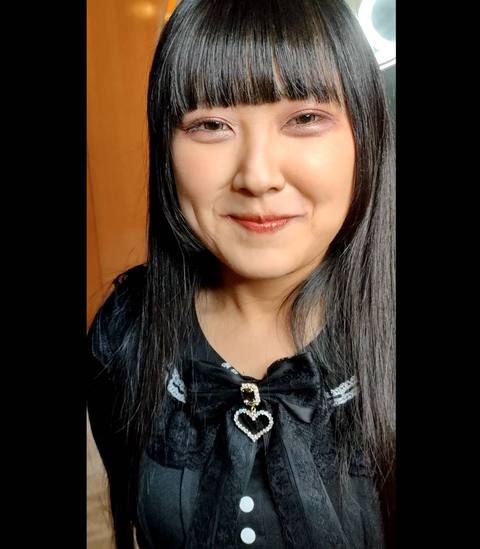 【初撮り】****vol.1 みずき(18) 完全顔出し。 坂道系アイドル風超絶美女に初体験で大量の精*を顔射 トラウマ級・・・w