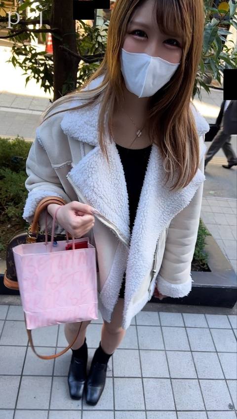 【個撮】20歳ふわふわドM美女なぎちゃん６。 甘々デートで足湯♥マッサージからのえちえち誘惑してくる彼女に我慢できず・・・ハメ撮り大量中出し♥