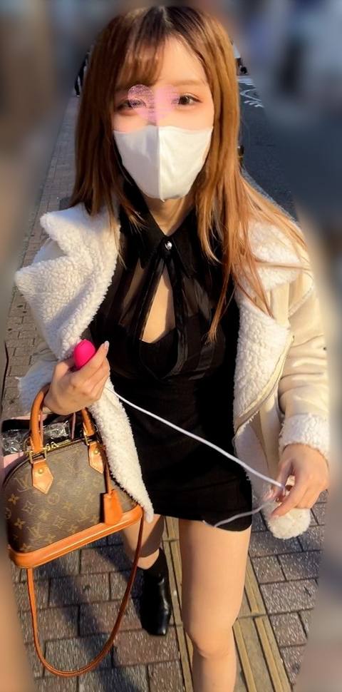 【個撮】20歳ふわふわドM美女なぎちゃん６。 甘々デートで足湯♥マッサージからのえちえち誘惑してくる彼女に我慢できず・・・ハメ撮り大量中出し♥