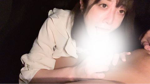 【超清楚系奥様】あのやる気のない奥様、再び！！（車内即尺）