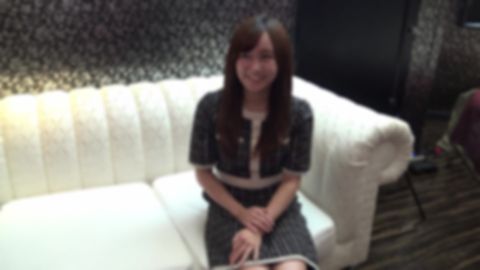 小さい身長で小さいマ●コの元地下アイドル。男とやりまくってアイドルをクビになった彼女のとてつもない精*。