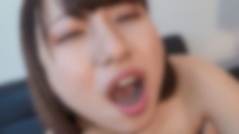【元地方アナ】笑顔が可愛いお*さん系の美女をとあるマンションの一室に呼び出し初めてのフェラ抜きごっくん。頬をすぼめるエロ顔バキュームで濃厚ザーメンどっぷり口内に発射※レビュー特典は4K高画質