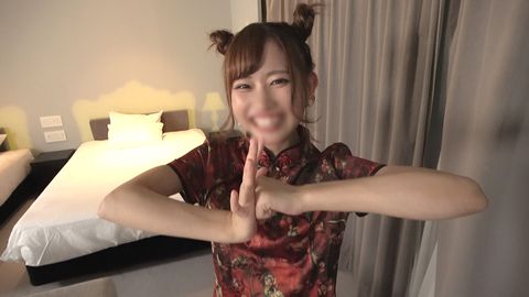 【個人撮影】会員制バー アイドル系美**店員をプライベートでハメ撮りしました