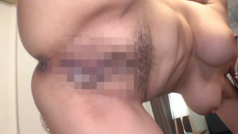 【人妻乱交】爆乳Ⅰcupセクシー美魔女キョウコさん**友誘って**男のチンポからザーメンじゅる吸いしまくり精飲で若返る生ハメ中出し乱交５P健康法【個人撮影】
