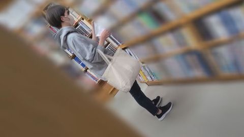 【個撮】ボーイッシュな敏感新妻は勤勉。「もうイヤ。。。」無気*な態度でもその敏感は止まらない。スキルアップを目指し、勉学に励む時間をも奪い去り、旦那を思いながら、もがき・よがる姿に種付け。