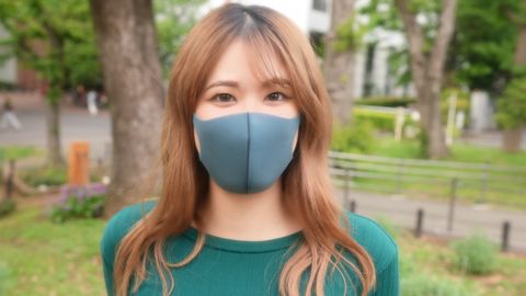 卒業式から１ヶ月、先々月まで高○３○生！、１８才！、Eカップ美巨乳の小芝風○似！、完全初撮影！！『個人撮影』個撮オリジナル２４０人目