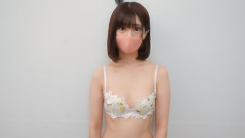 超美乳！20才の美乳*登場！決算大特価で提供！綺麗な顔と、綺麗な体を、中出しでしっかり汚しました。可愛いお声で必死に喘ぐ*ちゃん『個人撮影』個撮完全オリジナル１９８人目