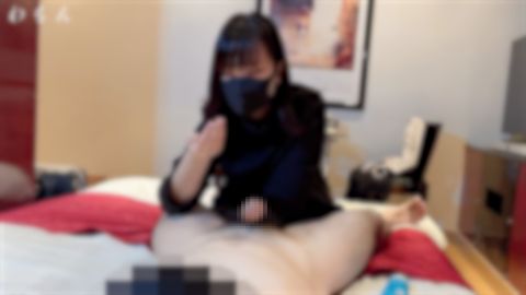 手コキ講習【入店1ヵ月】クールビューティーな**大生を閉店後呼び出しました。美しい瞳で見つめられながら寸止めと言葉攻めを繰り返され至福の暴発。手コキ射精×１発