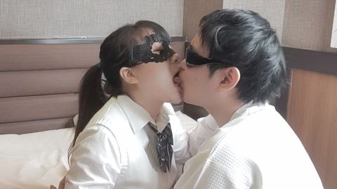 ずっとベロちゅうSEX!! ムチムチ童顔**大生のんちゃんの長舌で顔面をべろんべろんに舐められながら、生NN騎乗位で1週間溜めた精*を搾り取られちゃった僕