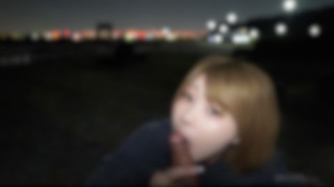 【顔出し】『野外好き必見!!』19歳の美女を連れ回し本格露出。リモバイデート、観覧車フェラに始まり濃密ドキドキ公園全裸セックス。フェラ抜き暴発、中出しで内容盛り沢山！