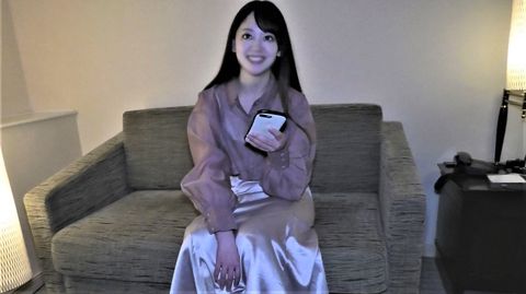 【初出し】[着エロくっぱぁ～ダンス]＜Ｓ級キャンギャル登場＞坂道系ルックスアイドル級×美脚×美オマンコ×→パンティ極クイコミはみ肉ｗコス着衣膣穴おっぴろげ～！ローアン特化超接写豪華プレ付