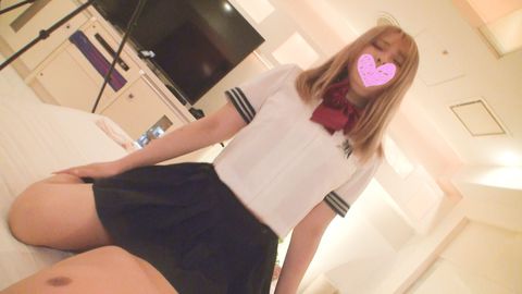 【無修正】超かわいい18歳・オジサンち●ぽにドハマり中のＦカップ地下アイドルに制服ハメ撮り!
