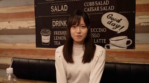 【坂道系即フェラ】坂道系アイドル級美女がしっかり見つめて即フェラごっくん　ごっくん面接　