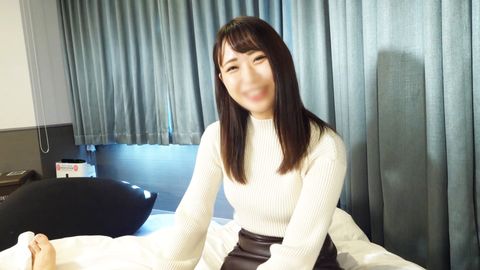【無修正】エステデビューした清楚でウブな**大生れいちゃん　本番NGなのに勃起したデカチンに大興奮！特別に内緒で本番許可して最後はたっぷり中出し