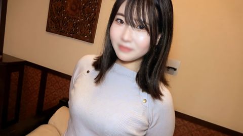 【無】172cm長身で色白！素直でドスケベな美人とのハメ撮り！無洗ちんぽを即尺しそのままごっくん！後半はソファで中出し、更にベッドでもう一回中出し！※レビュー特典/高画質Ver