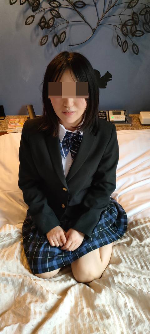 【素人おっぱい総集編 ⑤】美女アイドルJDや素人美女のたわわなおっぱいを吸い＆揉みまくり＆パイズリ抜き抜きでドクトク口内射精 【JD、人妻3名分収録!!】