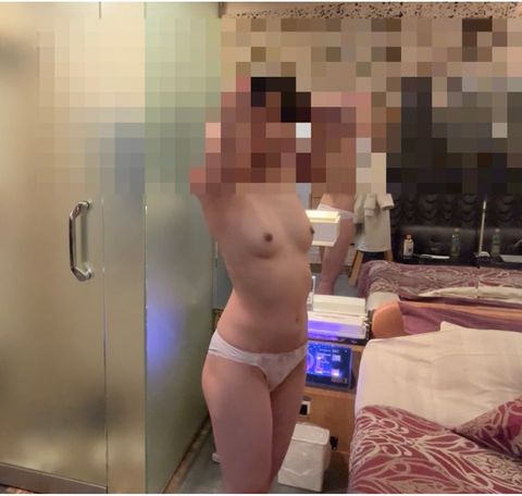 178-川栄李奈似【乳首ピアスの19歳Ｍ女】会って即セックス→風呂でもセックス淫乱*のラリ声たまりません