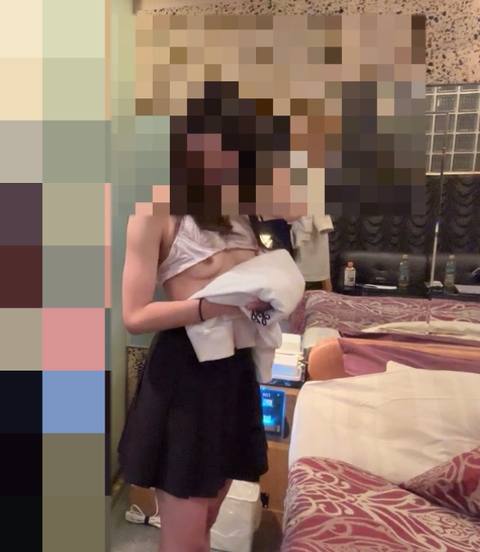 178-川栄李奈似【乳首ピアスの19歳Ｍ女】会って即セックス→風呂でもセックス淫乱*のラリ声たまりません