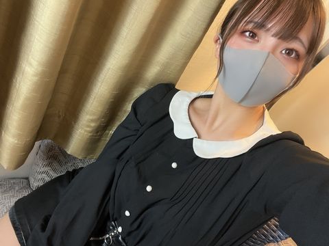 某有名メンスエステで裏オプ交渉！アイドル顔でアニメボイスの激かわ！みらいちゃん
