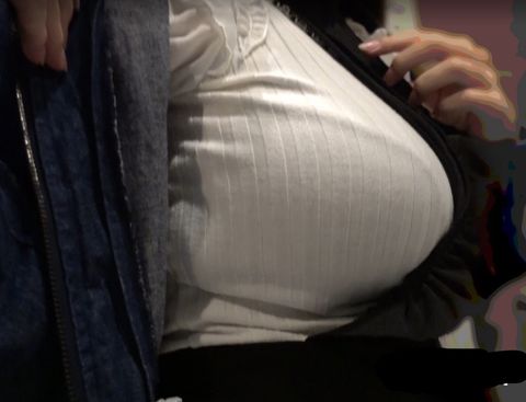 ♪蔵出し映像放出♪ ２部構成(妊婦＋ミルク)♪♪  Riaちゃん 18歳 爆乳Hカップ Gal 妊婦時代 ＋　産後10か月頃に撮影したマニアックなミルクプレイ満載映像　必見です♪♪