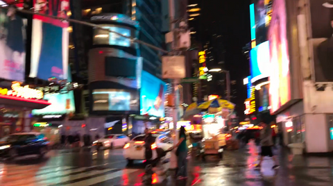 夜のタイムズスクエア