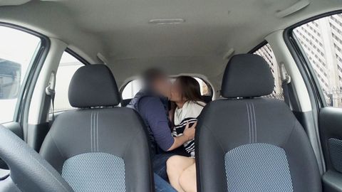 【無碼ｘ個人攝影】人妻愛奴3號　買菜回家中被帶進車內中出內射！（GoPro攝影）